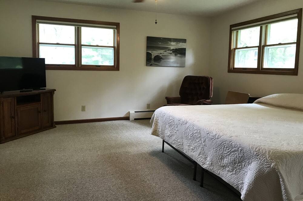 Photo of Bedroom in Judson
