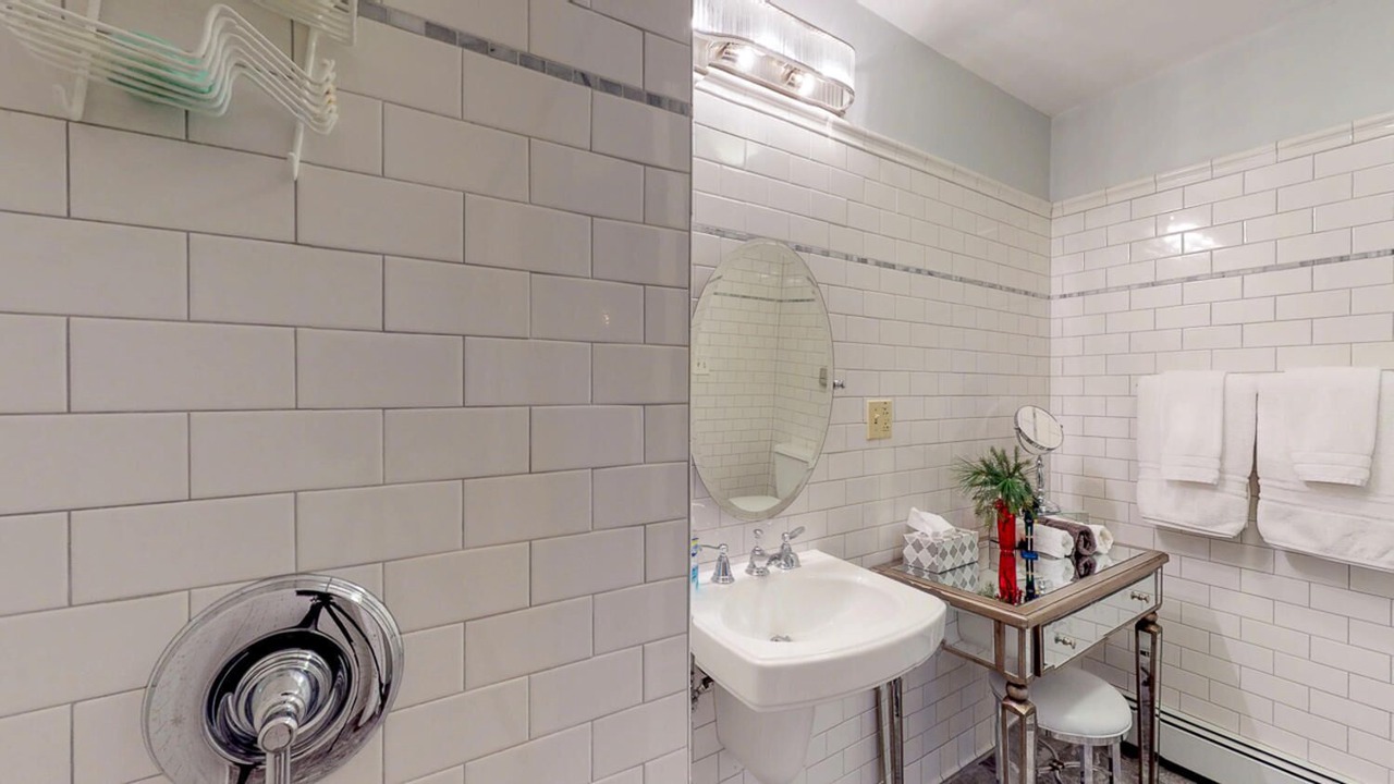 Photo of Bathroom in Troy