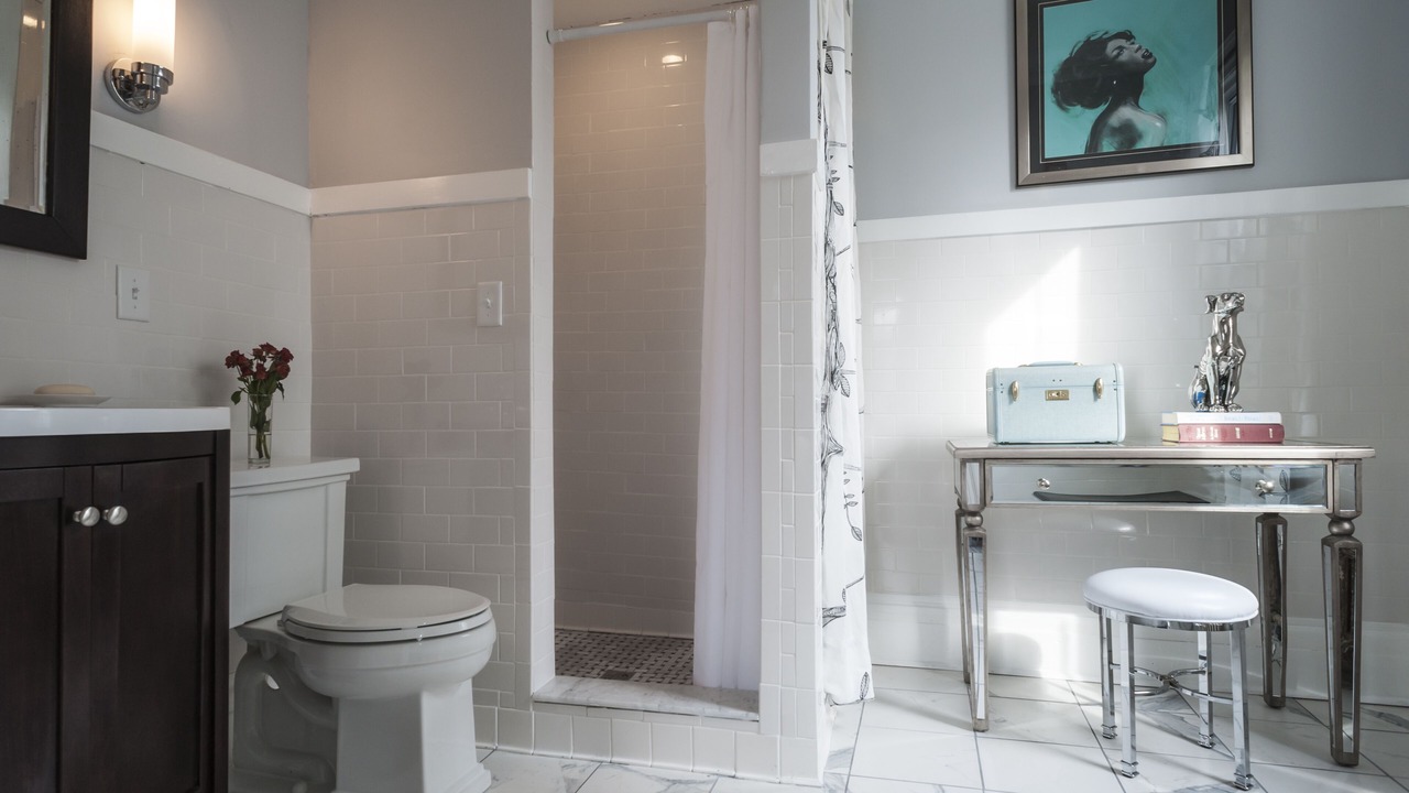 Photo of Bathroom in Troy