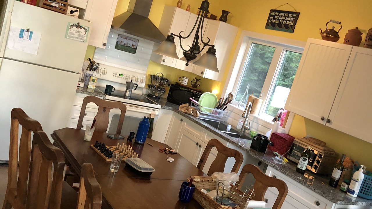Photo of Kitchen in Dysart et al