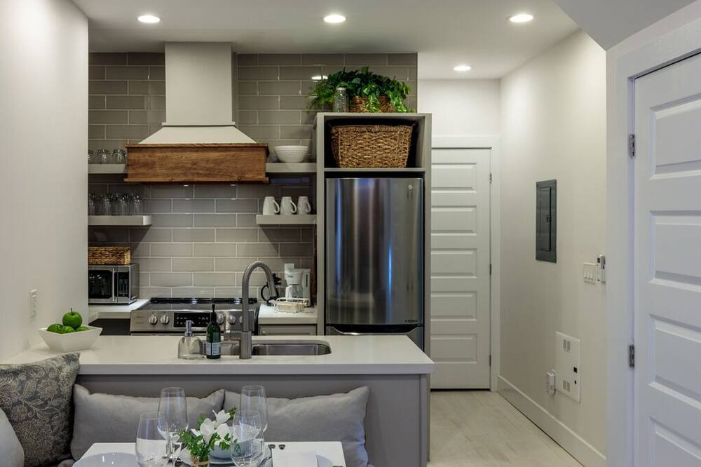 Photo of Kitchen in Inner Harbour