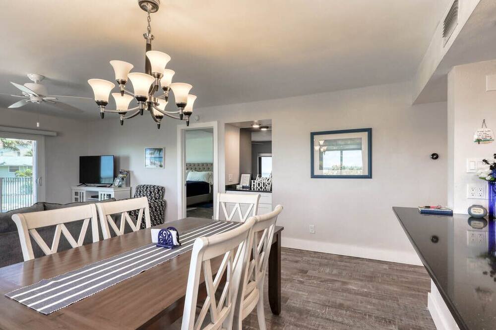 Photo of Livingroom in Indian Rocks Beach