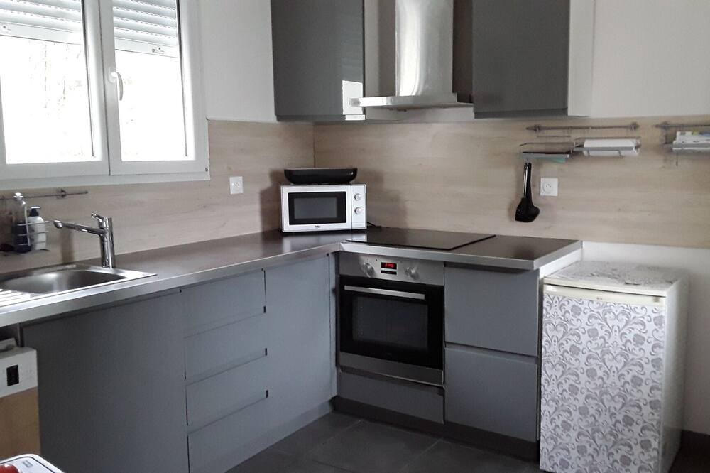 Photo of Kitchen in Gravigny