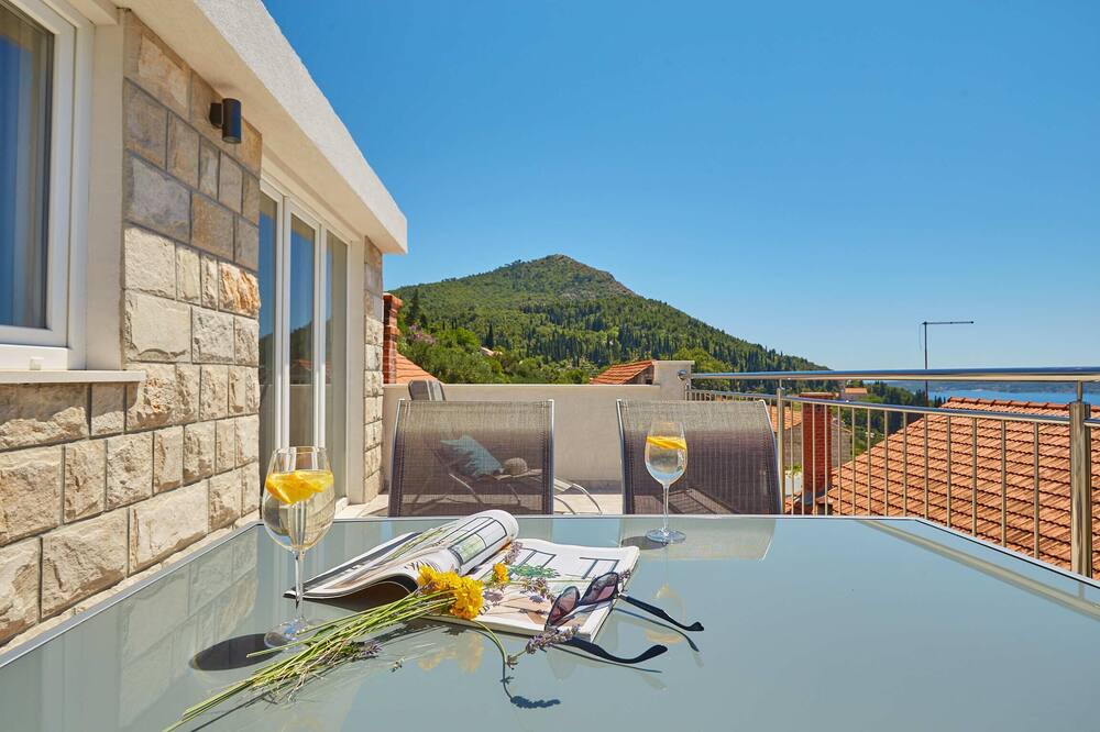 Photo of Patio Balcony in Trsteno