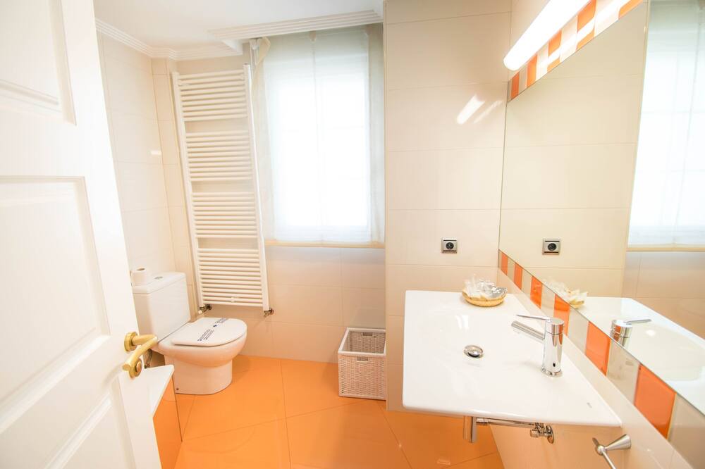 Photo of Bathroom in Garinoain
