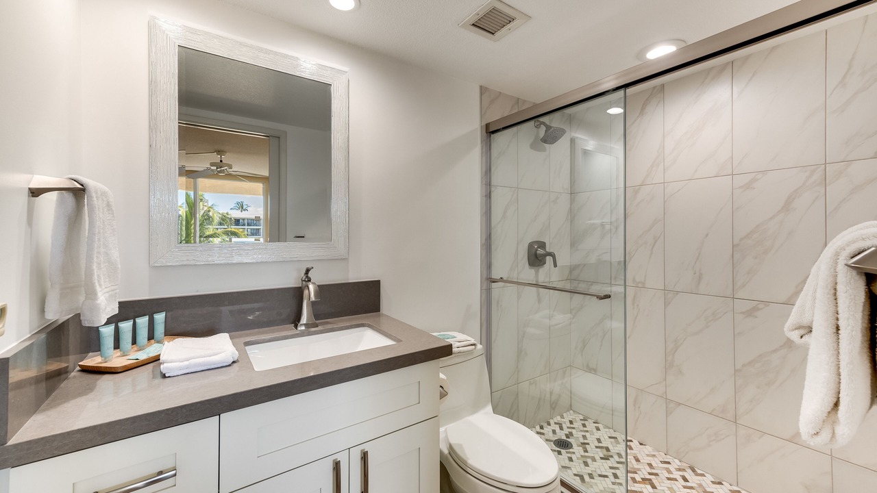 Photo of Bathroom in Kihei