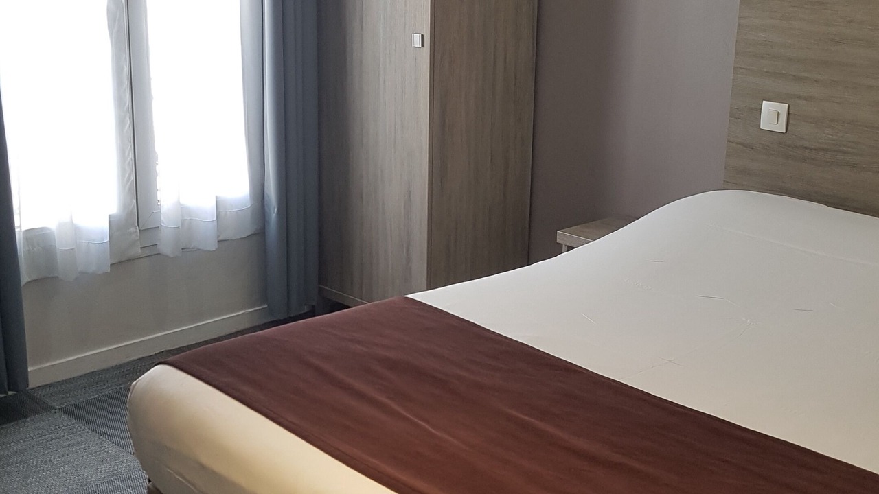 Photo of Bedroom in Quartier de la Folie-Mericourt