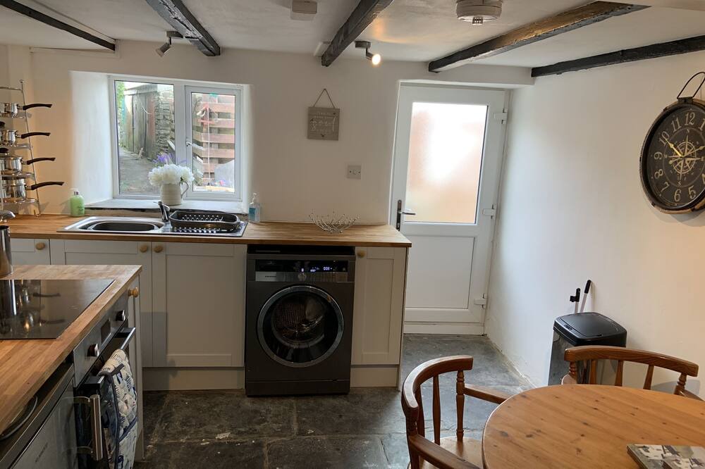 Photo of Kitchen in Delabole
