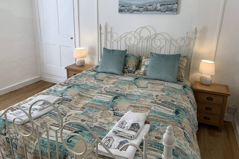 Photo of Bedroom in Delabole