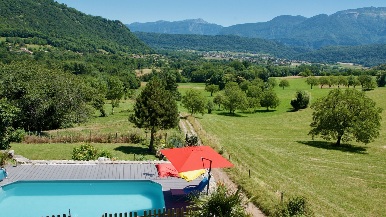Photo of Outdoor in Saint-Etienne-de-Crossey