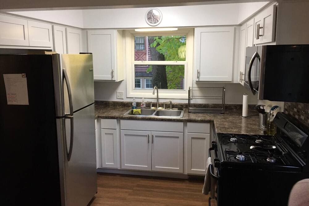 Photo of Kitchen in Kentwood