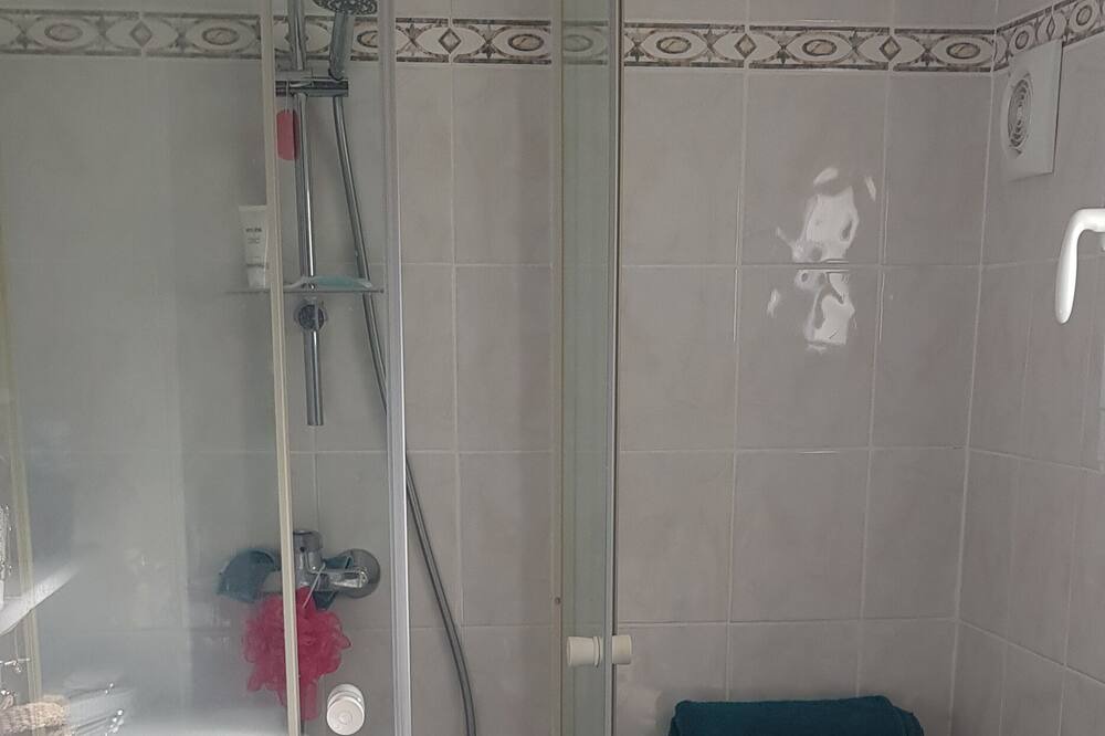 Photo of Bathroom in Langrune-sur-Mer