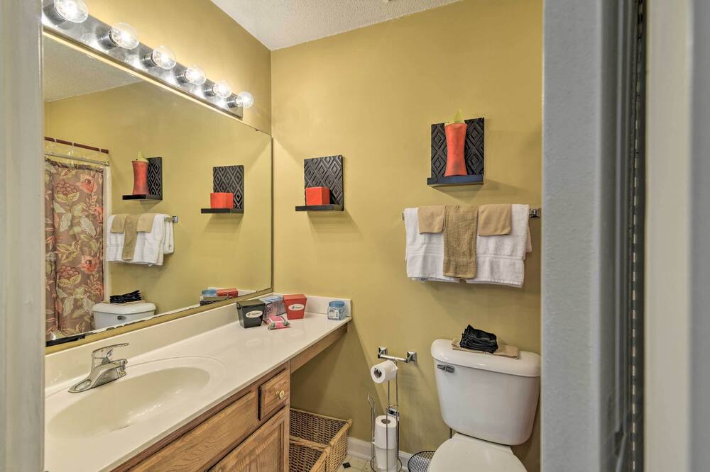 Photo of Bathroom in Waterford Plantation