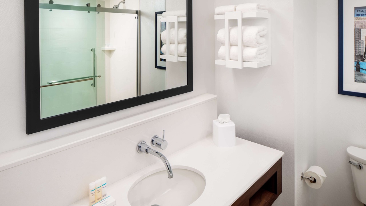 Photo of Others in D Street - West Broadway