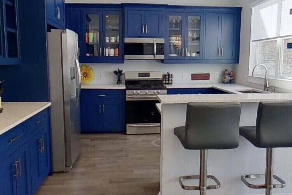 Photo of Kitchen in Knox - Henderson