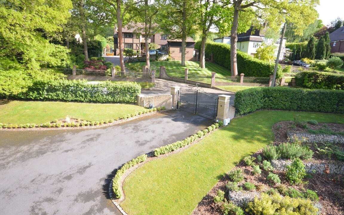 Photo of Outdoor in Tadworth