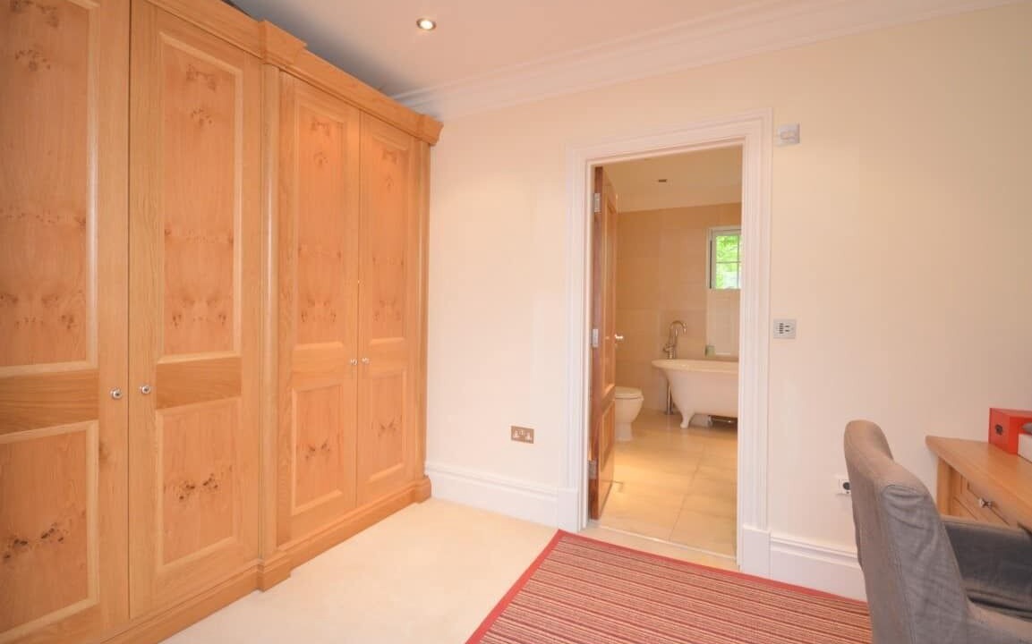 Photo of Others in Tadworth