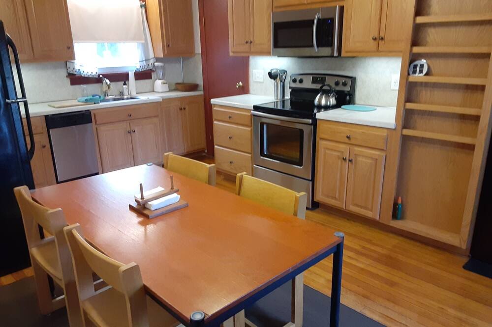 Photo of Kitchen in Ansonia