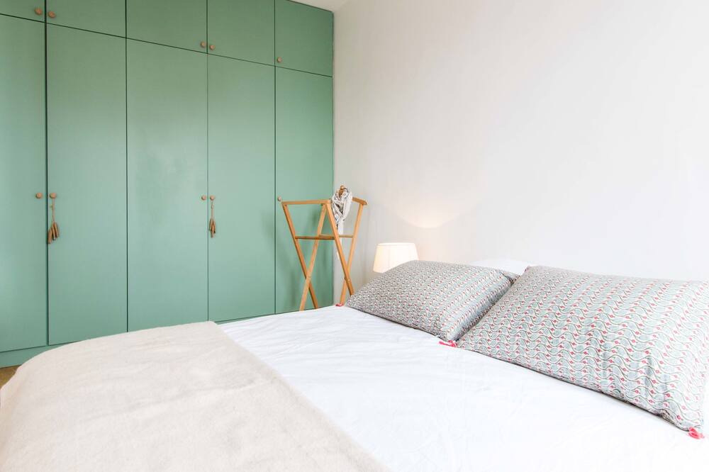 Photo of Bedroom in Les Puces de Saint-Ouen