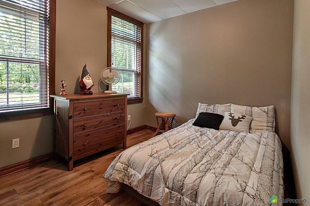Photo of Bedroom in North Hatley
