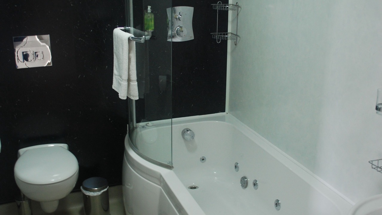 Photo of Bathroom in Presteigne