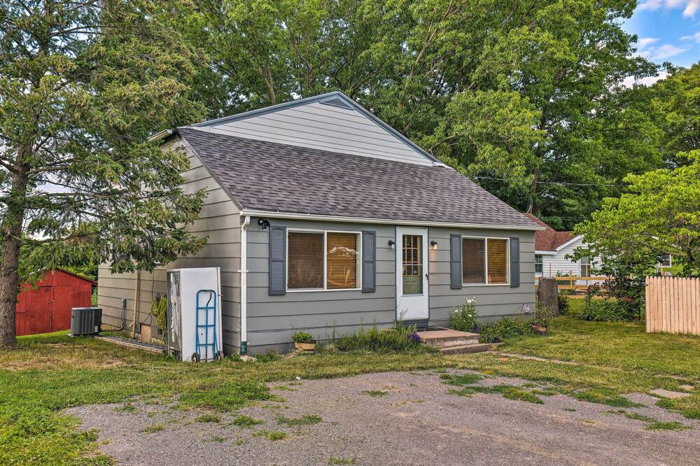 Photo of Outdoor in Waterport