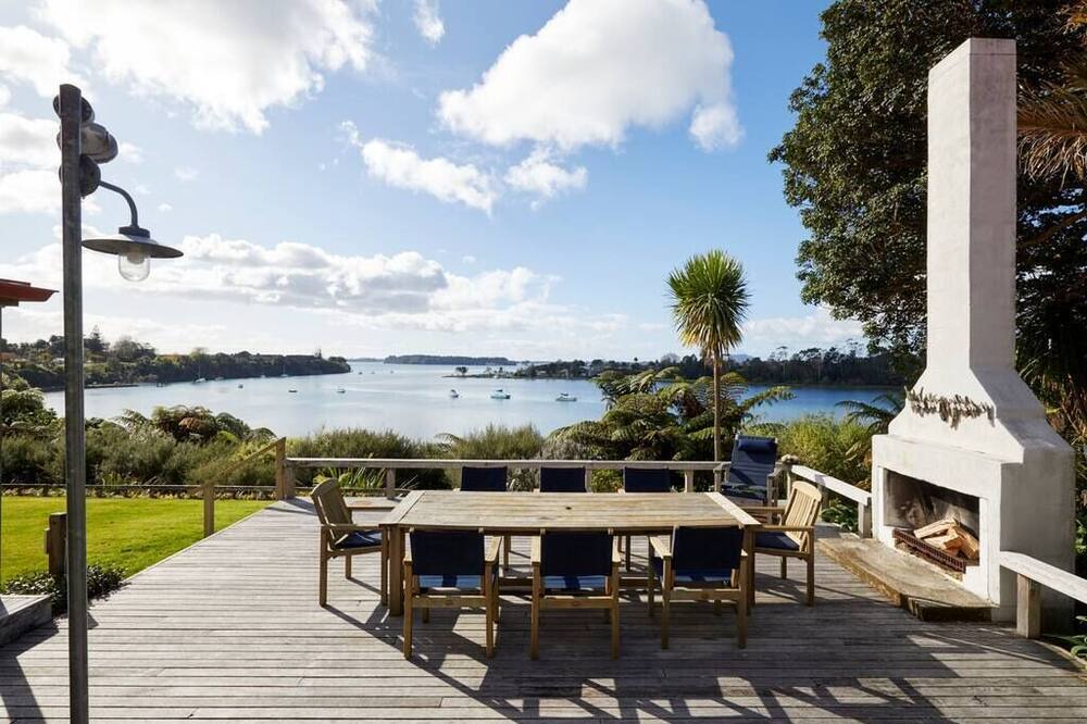 Photo of Patio Balcony in Whakamarama