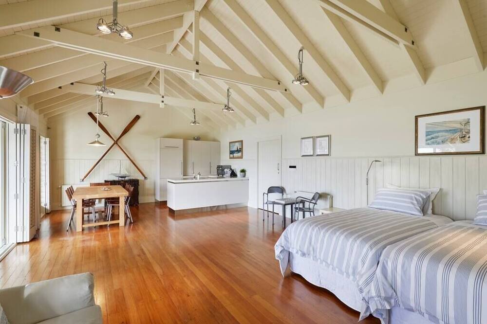 Photo of Bedroom in Whakamarama