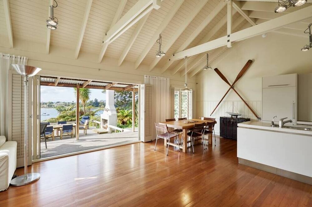 Photo of Livingroom in Whakamarama