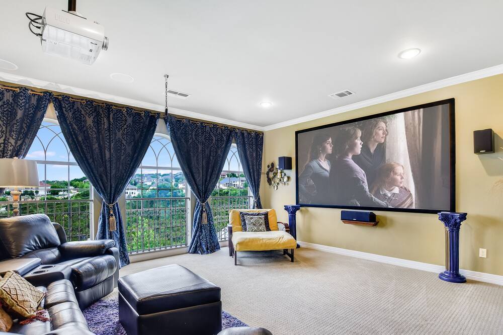 Photo of Livingroom in Riverplace
