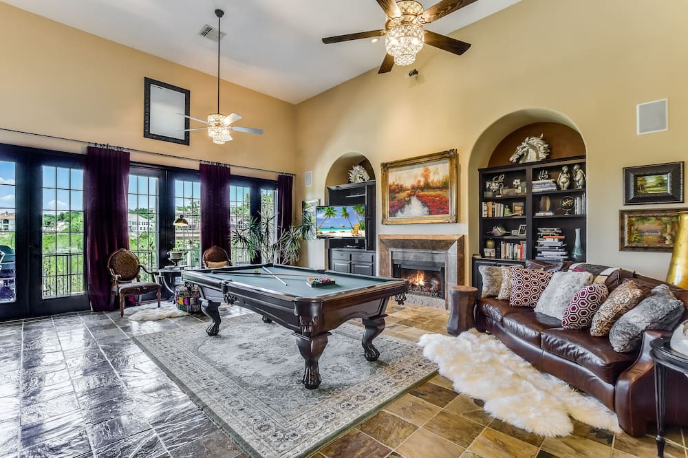 Photo of Bedroom in Riverplace
