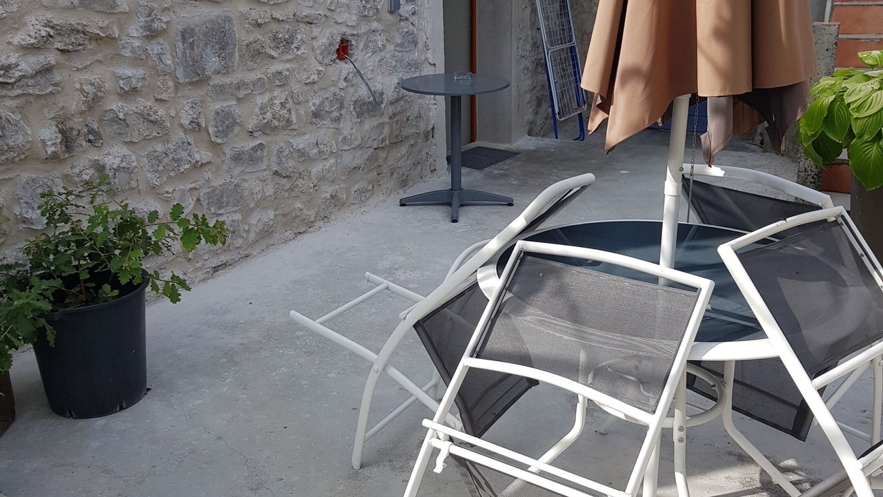 Photo of Patio Balcony in Chauzon