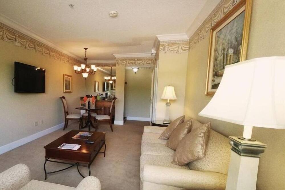 Photo of Livingroom in North Creek