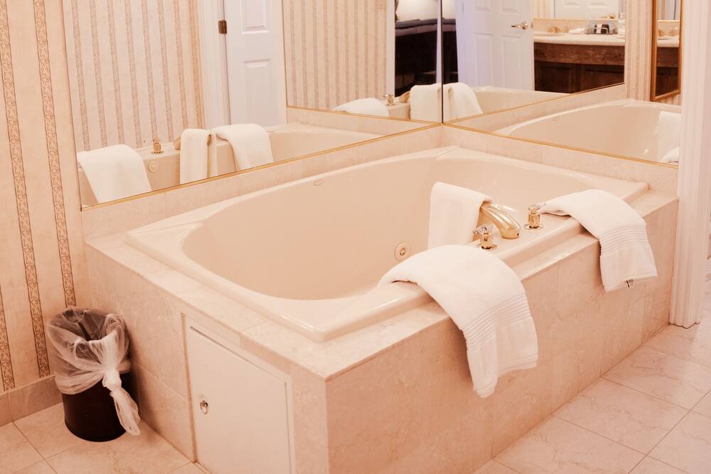 Photo of Bathroom in North Creek