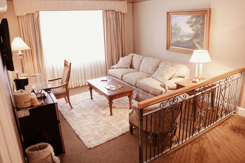 Photo of Livingroom in North Creek