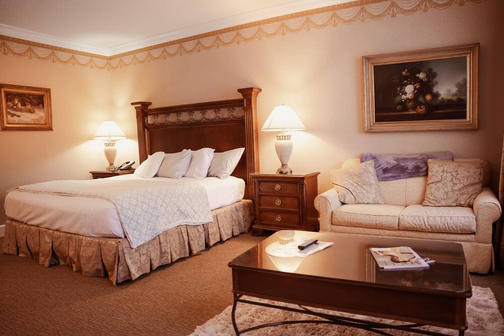 Photo of Bedroom in North Creek