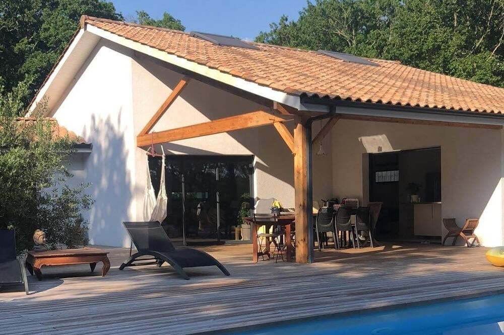 Photo of Outdoor in Talais