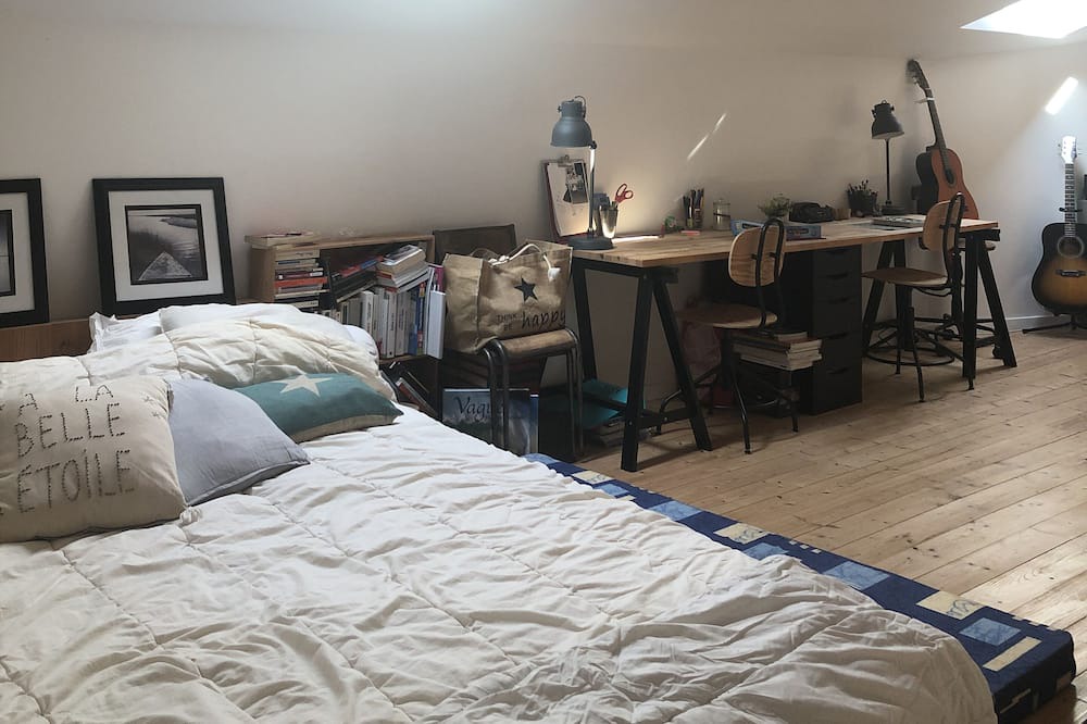 Photo of Bedroom in Talais