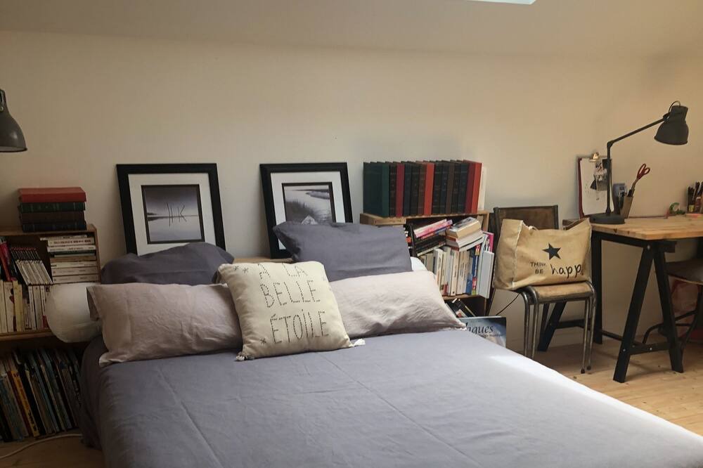 Photo of Bedroom in Talais