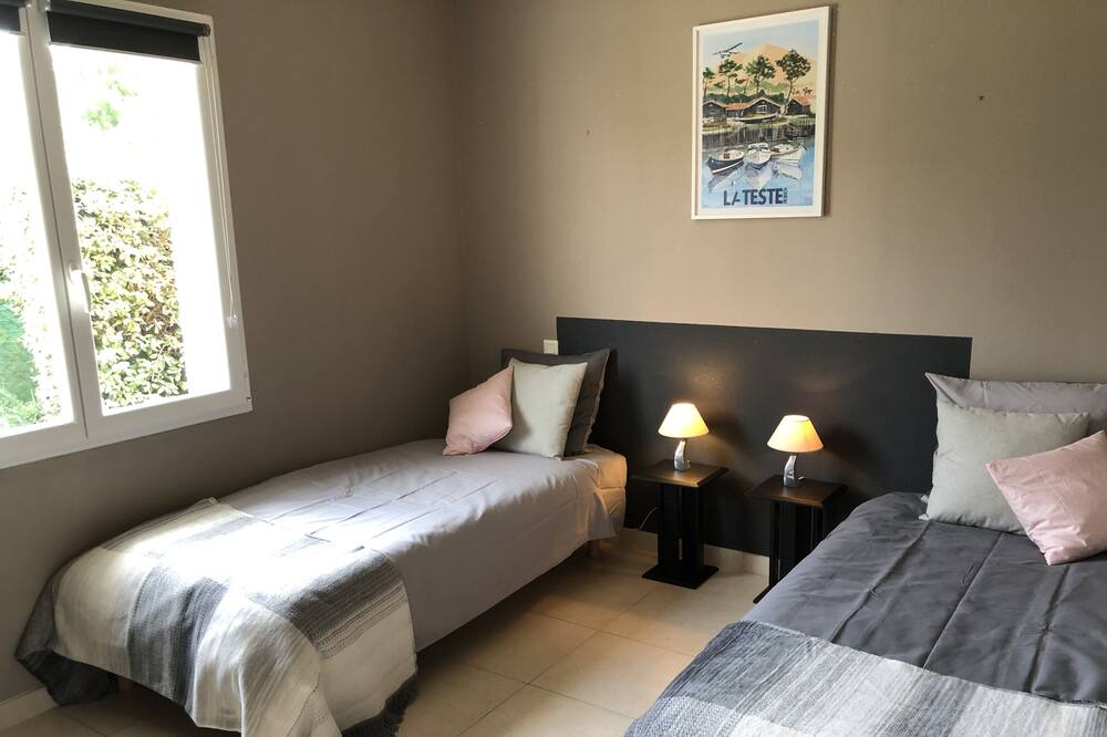 Photo of Bedroom in Sanguinet