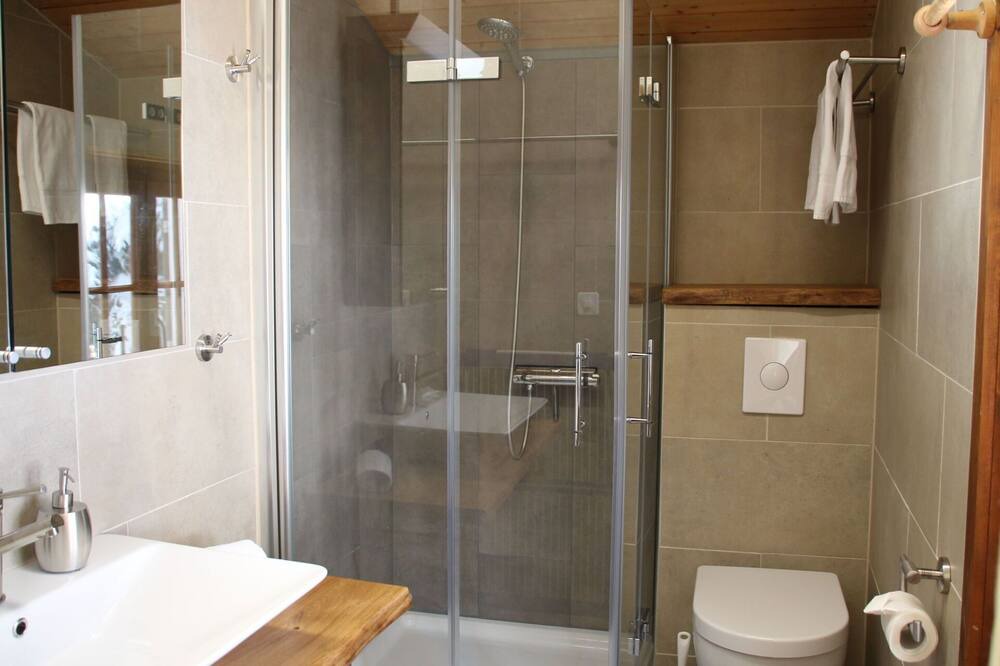 Photo of Bathroom in Moleson