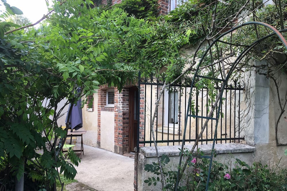 Photo of Others in Saint-Fargeau