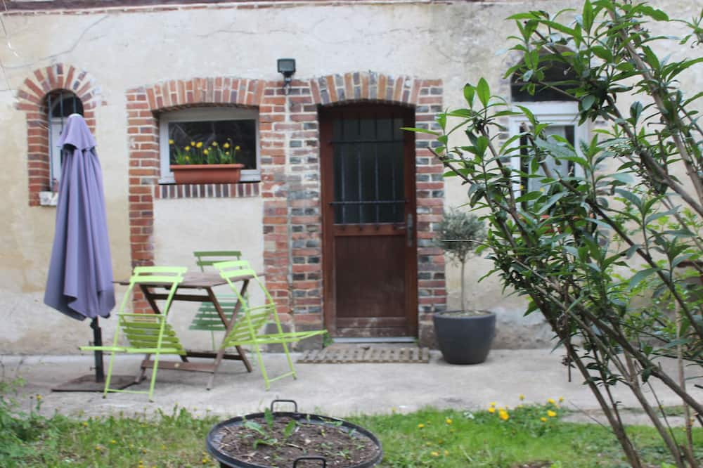 Photo of Outdoor in Saint-Fargeau