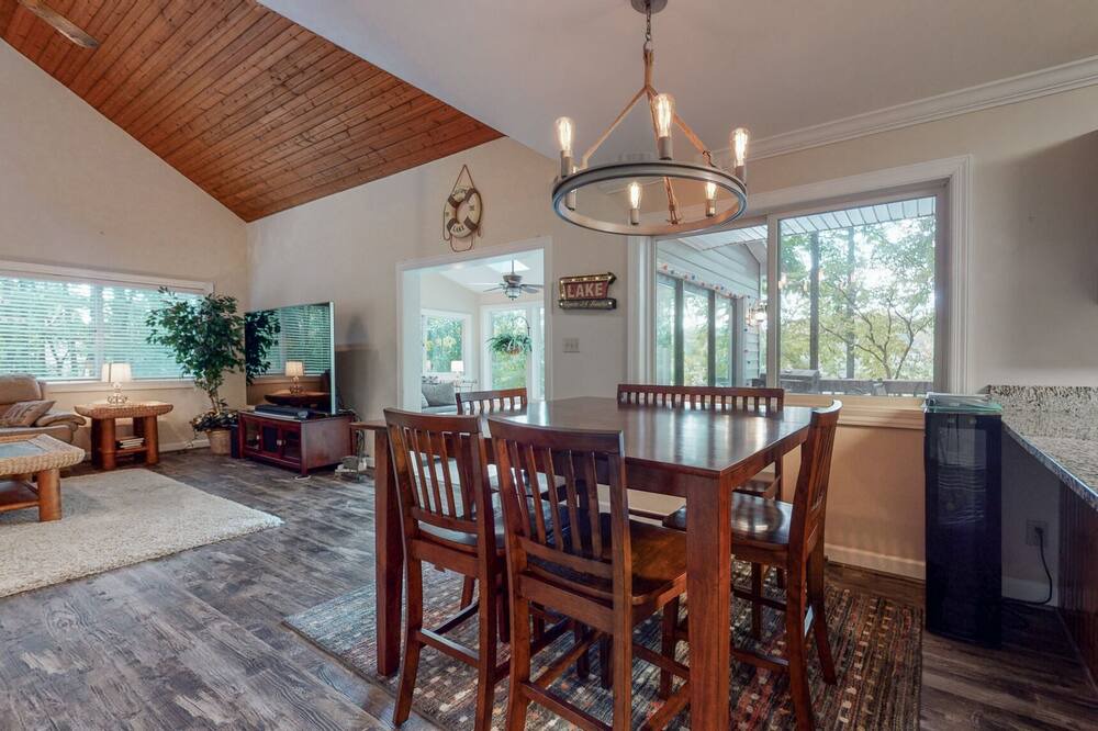 Photo of Kitchen in Estill Springs