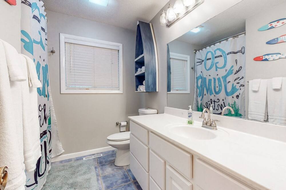 Photo of Bathroom in Estill Springs