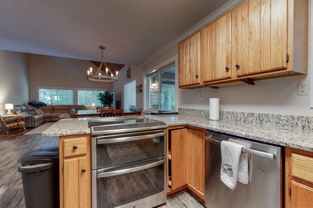 Photo of Kitchen in Estill Springs