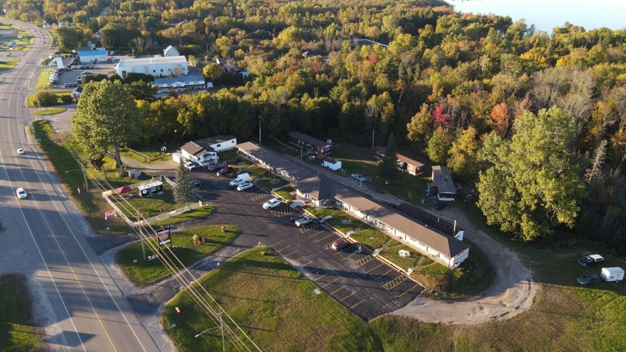 Photo of Outdoor in Pembroke