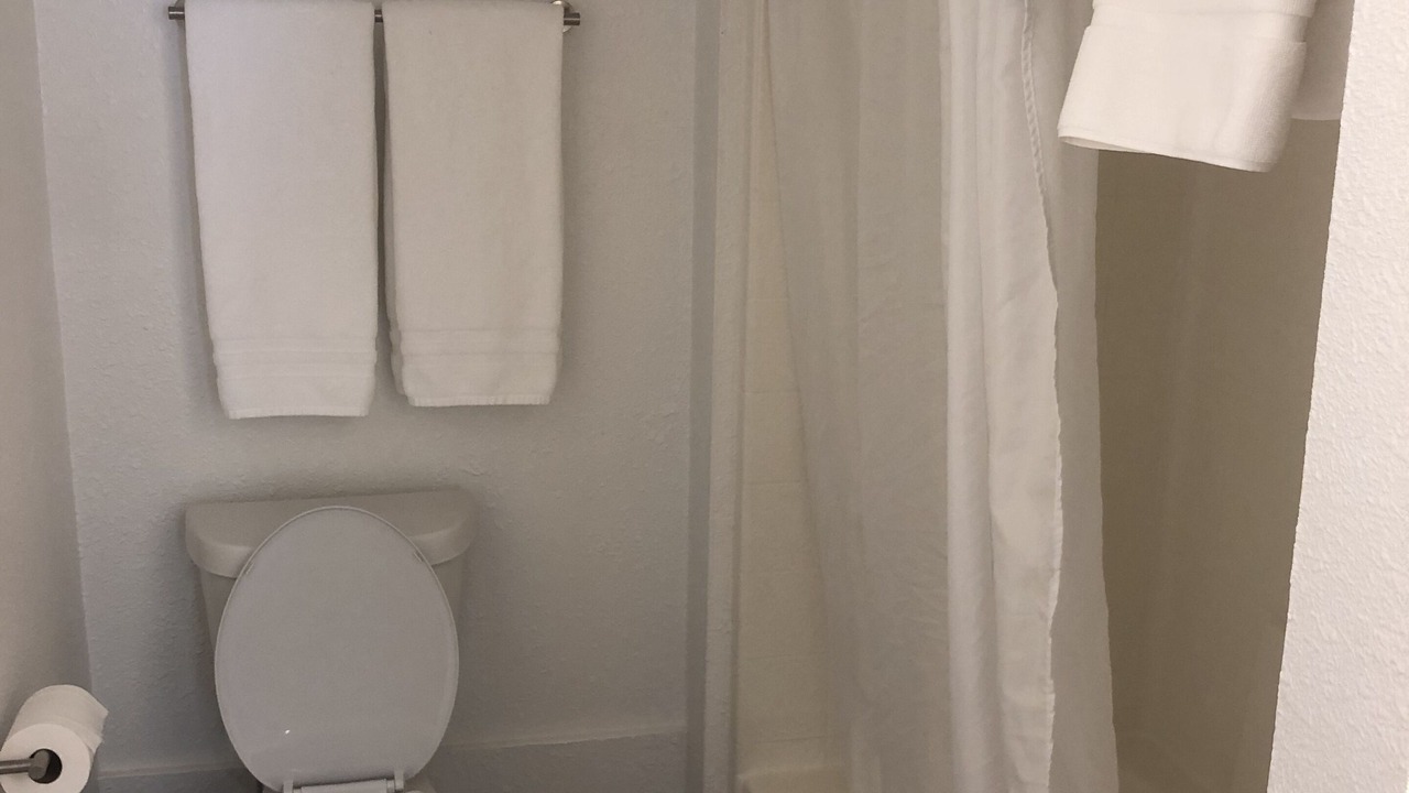 Photo of Bathroom in Silverton
