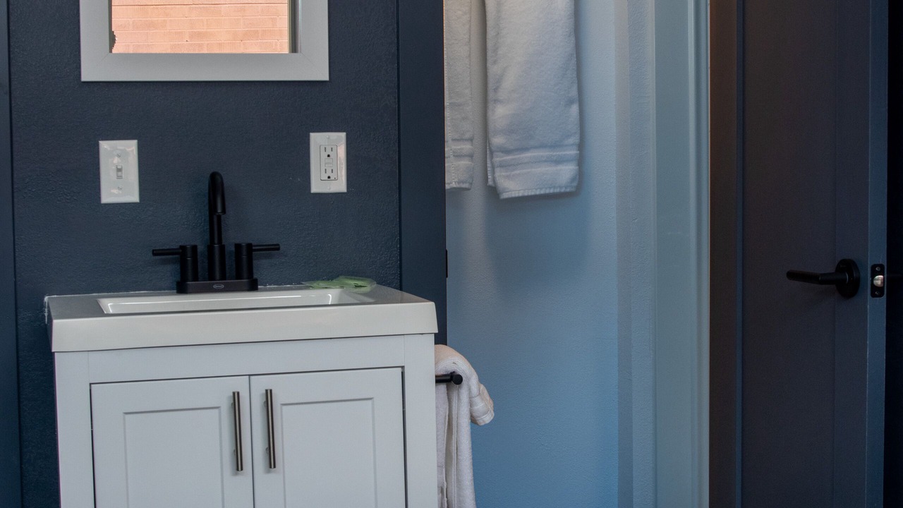 Photo of Bathroom in Silverton