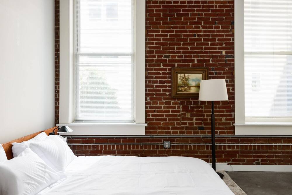 Photo of Bedroom in Downtown St. Louis
